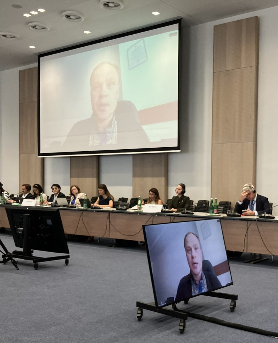 SwedeninATOSCE's tweet image. Free and independent media are essential for democracy, accountability & security. Today’s @OSCE Human Dimension Committee meeting highlighted the role of media freedom in strengthening democracy & security across the OSCE area. 🙏 to all speakers!