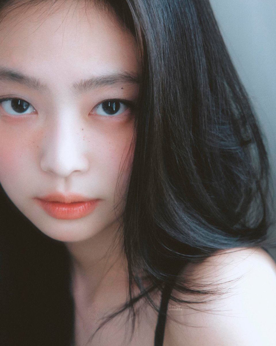 jennie pics tweet media