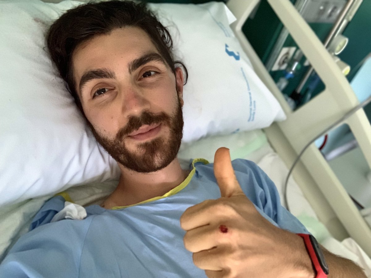 LordYisus95's tweet image. Es un día bastante agridulce en el recuerdo
Hace cuatro años que de todas las hadas, me tocó ser la
✨atropell-hada✨
Hoy, más allá del trauma y el sufrimiento que pasé, quiero pensar en positivo, como una anécdota y en todo lo que he crecido junto a personas maravillosas💜❤️🩹