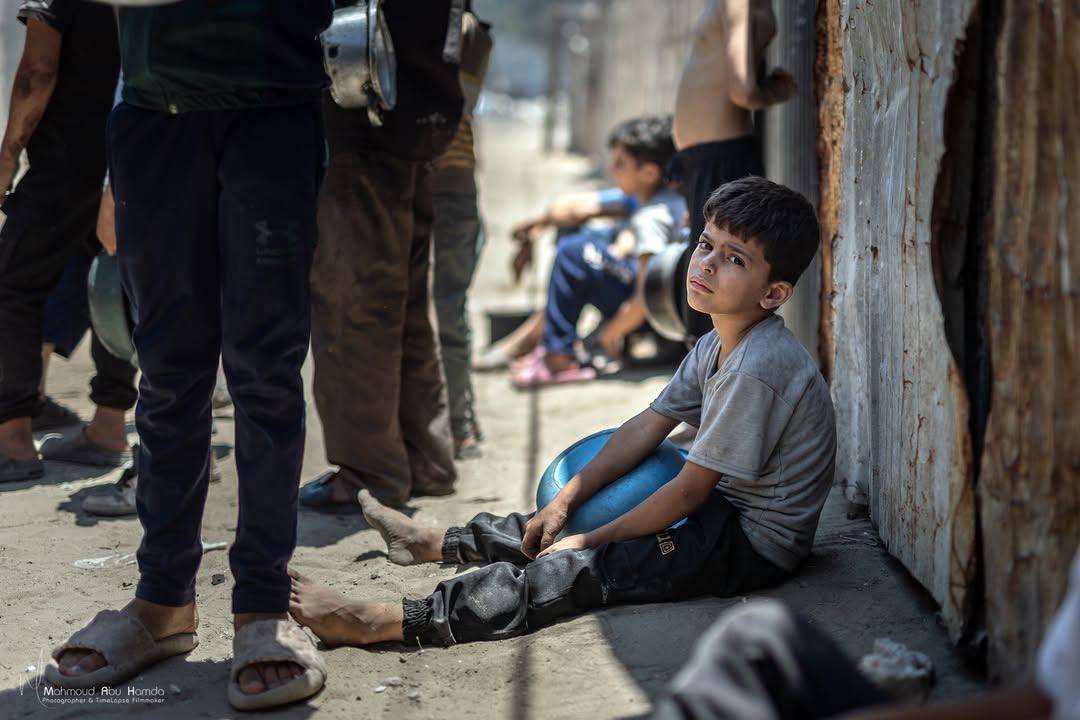 palestine69's tweet image. #unrwa « Nous recevons des messages de détresse de nos employés à Gaza qui souffrent de la faim, et certains d’entre eux se sont évanouis pendant leur travail. »