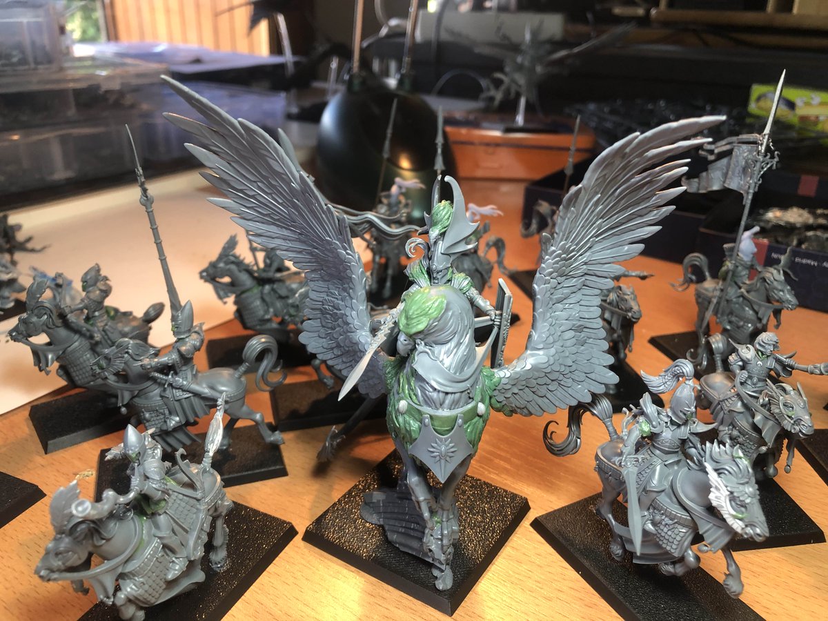 TonioPxl's tweet image. Warhammer green stuff summer break