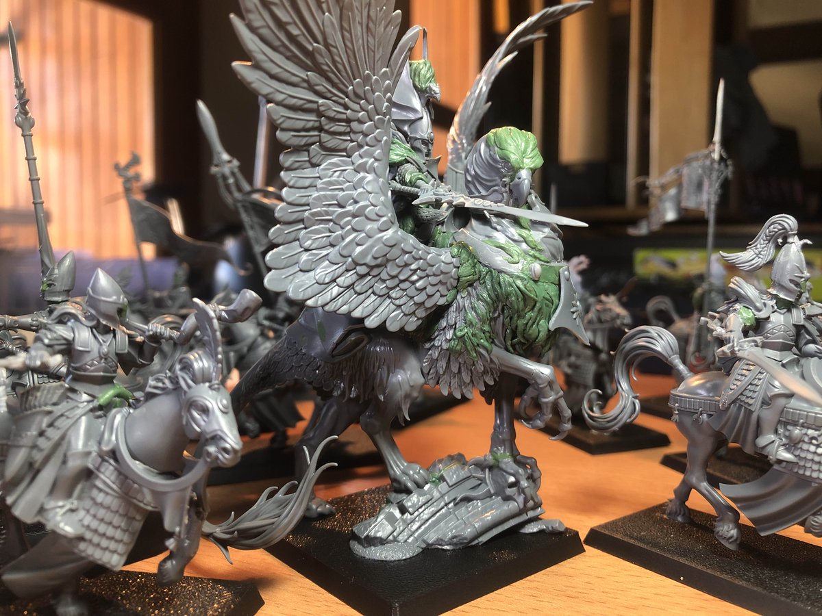 TonioPxl's tweet image. Warhammer green stuff summer break