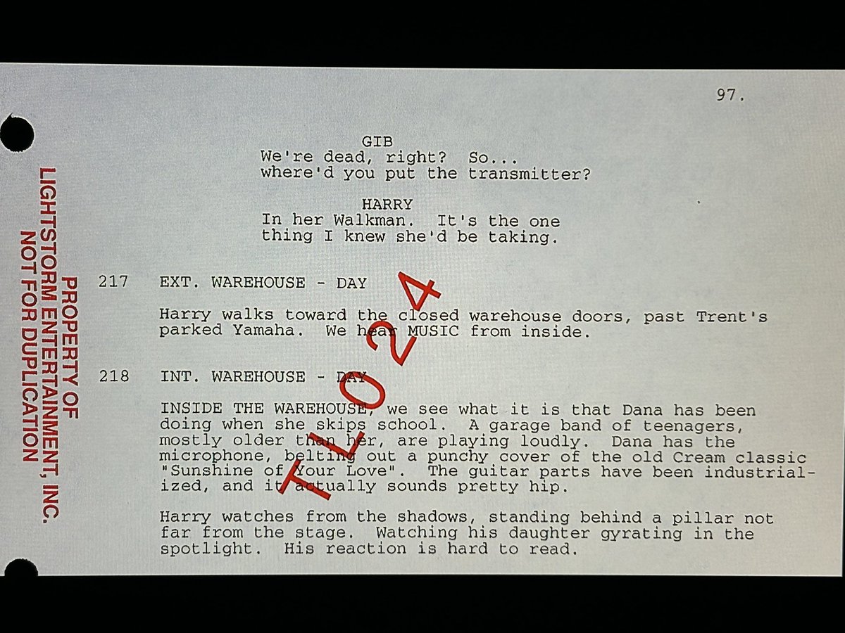 billbria's tweet image. “Sunshine of Your Love” in TRUE LIES is pretty arbitrary, so why were Living Color commissioned to do a cover for the soundtrack? Well, as per the script, it was revealed in a deleted subplot that Harry’s daughter Dana had been sneaking out of school to sing it in her band!