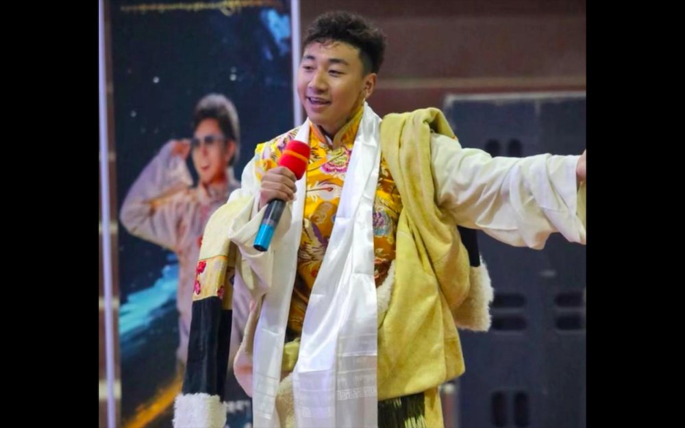 Tibetan singer Ah Sang (Tsugte) was arrested over two weeks ago in Ngaba for performing “Prince of Peace” during the Dalai Lama’s 90th birthday—a banned song honoring Tibet’s spiritual leader. Under constant surveillance for his art celebrating Tibetan culture, Ah Sang’s