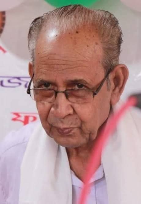 mriganka_dr's tweet photo. Due respect and shraddhanjali to #Nalbari_Ratna ..Former #Proffessor of Assamese language, eminent #writer , #classmate of my Late father #BasantaBhatta jetha ..
#omshanti 🙏
@BJP4Nlb https://t.co/ZouZ4qX58O