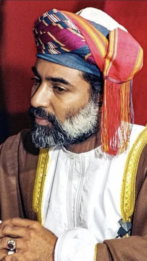 حبيب الشعب أنت..
باني عُمانك، يا من بنيت إنسانها قبل عمرانها،
روح شعبك أنت..
ذكراه الخالدة، نهضته المباركة، كل جميل فيه هو أنت يا #أعز_الرجال_وأنقاهم 
السلام عليك ورحمة الله وبركاته، وبعد: لم يأتي يومًا يوليو دونك، كل عام جاء بك حيث أنت في قلوبنا -طيّب الله لك الثرى- .. والسلام.