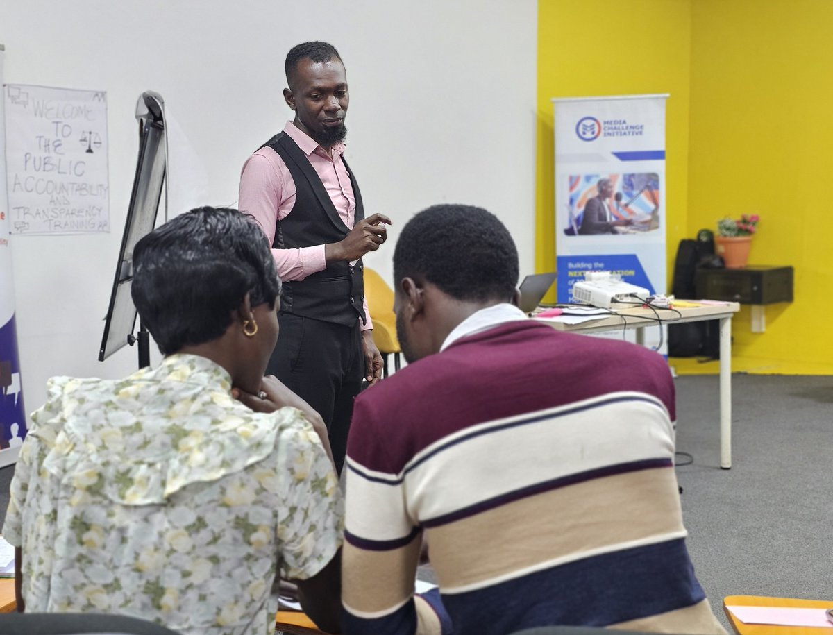 IMChallengeug's tweet image. 👥 What story of government accountability needs to be told in your community❓️
Our journalists are learning to be watchdogs for the public interest.
Share any stories in the replies!