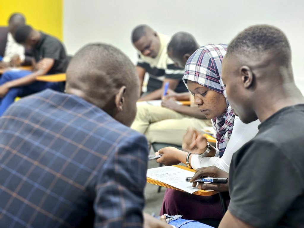 IMChallengeug's tweet image. 👥 What story of government accountability needs to be told in your community❓️
Our journalists are learning to be watchdogs for the public interest.
Share any stories in the replies!