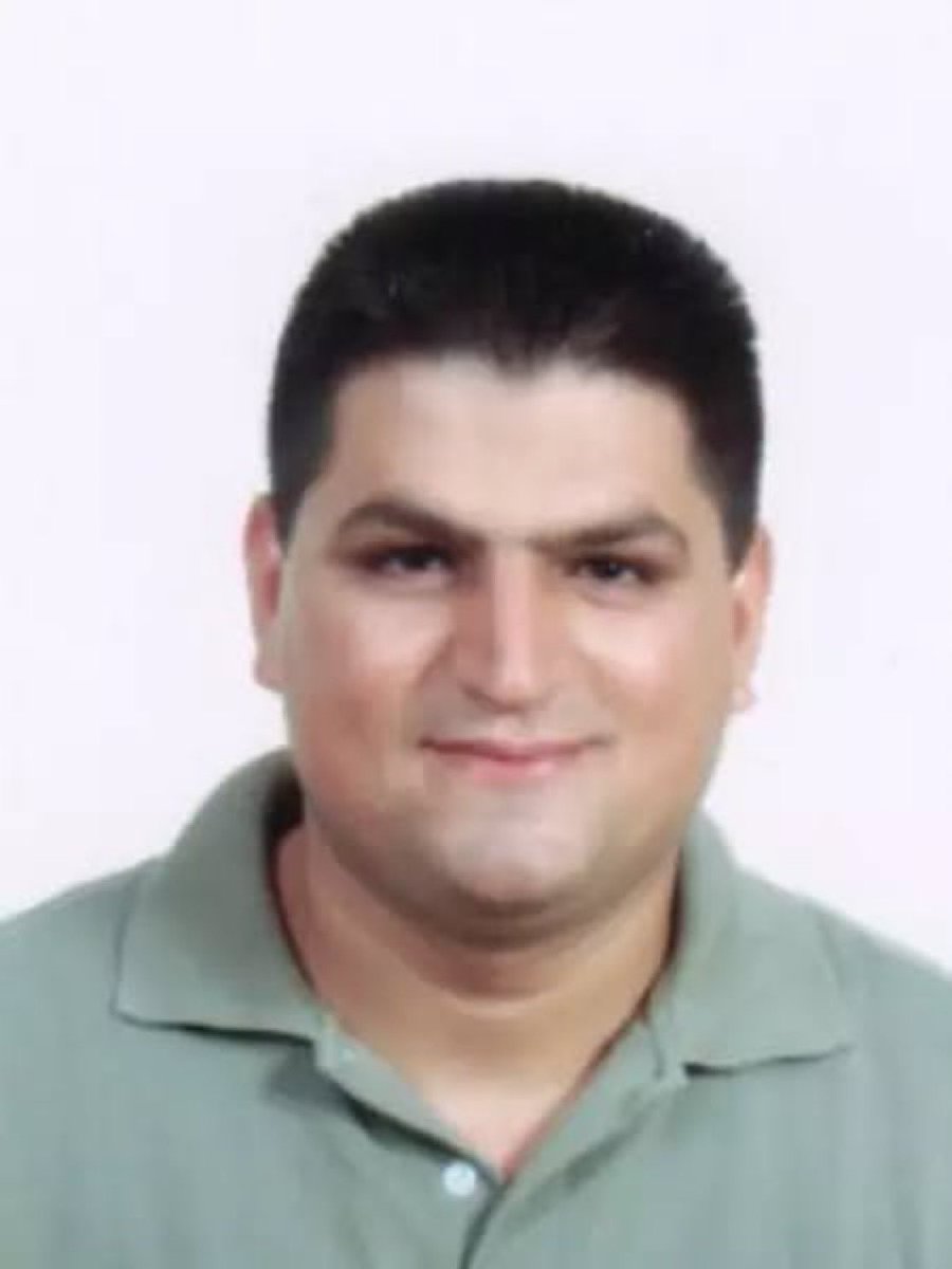 AlexandreRifai's tweet image. 🇫🇷 Un citoyen français d’origine druze assassiné par les milices de celui que Macron a accueilli à l’Élysée avec les honneurs
Est-ce que ça suffit pour que la France s’en indigne ?
Ou quand on est druze, on ne vaut rien ?
Vu comment elle a abandonné Sansal, on connaît la réponse.