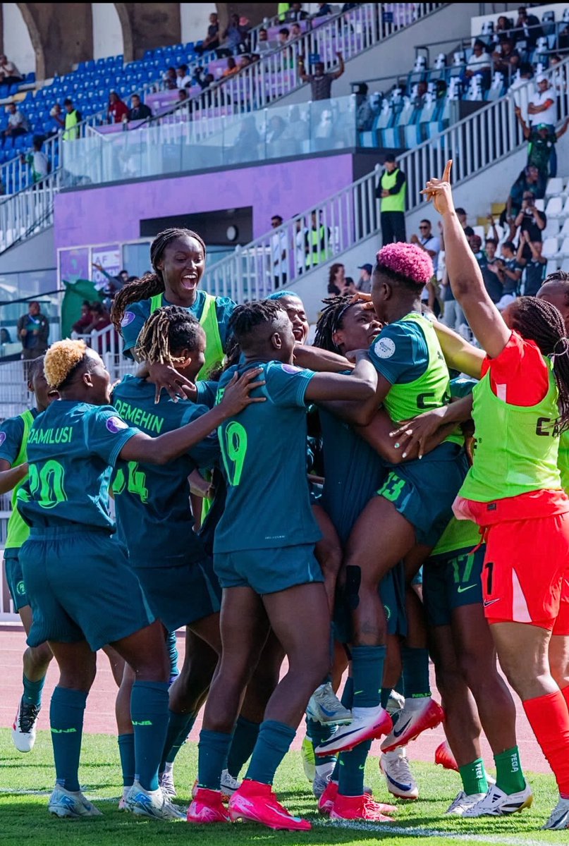 ThreadSnatcher (@threadsnatcher) on Twitter photo WE’RE GOING TO THE FINALSSSSSSS!!! 🇳🇬🔥
Naija no dey carry last and tonight we carried EVERYBODY!
Blood, sweat, and greatness in green.
AFCON WOMEN’S FINAL — WE. ARE. COMING. 😤💚💥
#WAFCON #SuperFalcons #NaijaToTheWorld
<a href="/ThreadSnatcher/">ThreadSnatcher</a> WE’RE GOING TO THE FINALSSSSSSS!!! 🇳🇬🔥
Naija no dey carry last and tonight we carried EVERYBODY!
Blood, sweat, and greatness in green.
AFCON WOMEN’S FINAL — WE. ARE. COMING. 😤💚💥
#WAFCON #SuperFalcons #NaijaToTheWorld
<a href="/ThreadSnatcher/">ThreadSnatcher</a>