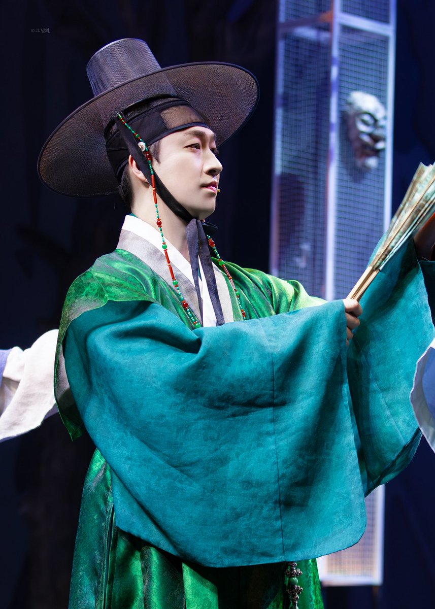 theday_of_pic's tweet image. 250722 뮤지컬 &amp;lt;등등곡&amp;gt; 커튼콜

김영운 #안재영