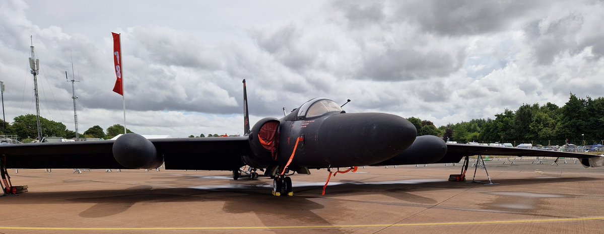 TetZoo's tweet image. Weekend scenes from the Royal International Air Tattoo (RIAT). Most surreal and fascinating plane: the U-2. Sounds incredible and flies like nothing else.