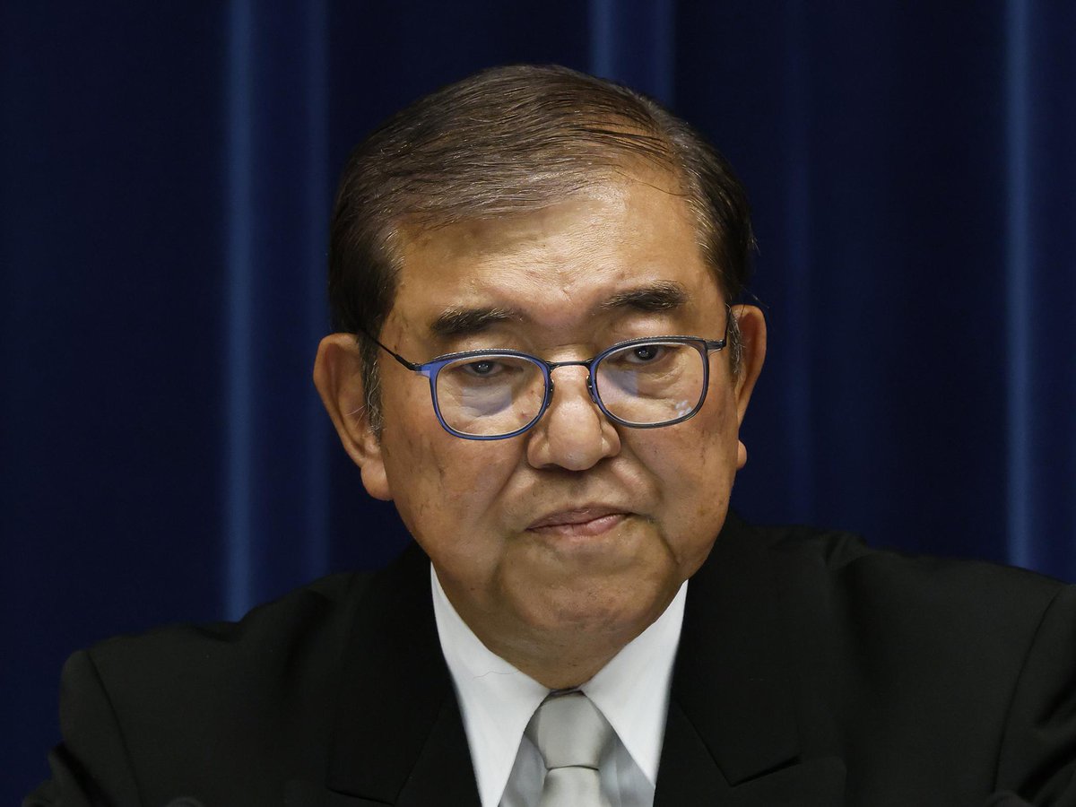 ChinaDaily's tweet image. Japanese Prime Minister Shigeru Ishiba has conveyed to those around him his intention to announce his resignation by August, Mainichi newspaper reported on Wednesday. #Japan bit.ly/451pmUE
