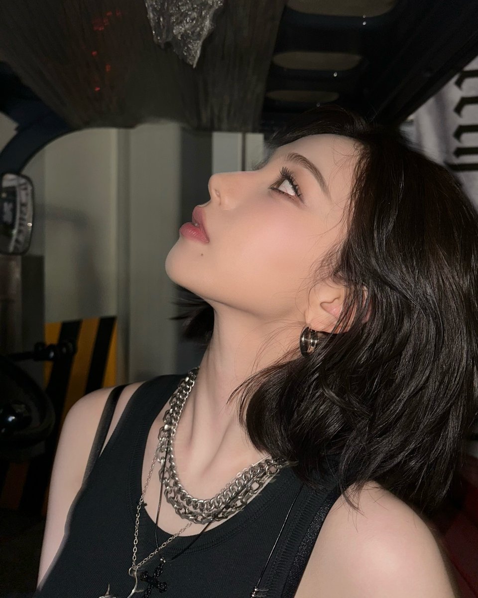 aespa_official's tweet image. 𝖙𝖍𝖆𝖙’𝖘 𝕯𝖎𝖗𝖙𝖞 𝖂𝖔𝖗𝖐
#aespa #æspa #에스파
#DirtyWork #aespaDirtyWork