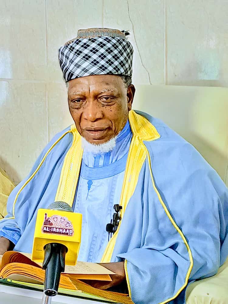 ShelongGabriel's tweet image. People like Yahaya are never beating the allegations of affiliations to terrorism - why are you sweating over the govt's motion for the army to leave?
This is who indigenous sons have continuously gone to have conversations with in a political bid. Some of the disrespect we allow