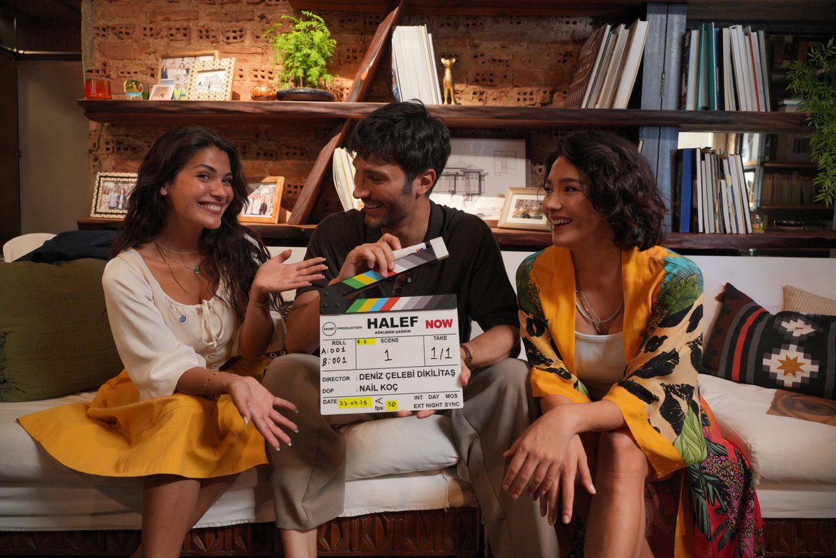 TvDunyasii's tweet image. Most Production’ın NOW için hazırladığı, yapımcılığını Gül Oğuz’un üstlendiği, başrollerinde İlhan Şen, Aybüke Pusat ve Biran Damla Yıldız gibi iddialı bir kadronun yer aldığı, merakla beklenen yeni dizi #HalefKöklerinÇağrısı İstanbul’da sete çıktı.
Dizinin ilk çekim gününden…