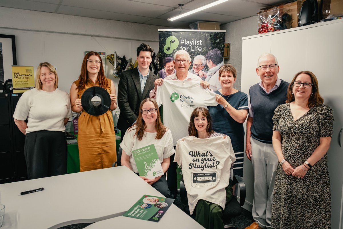 PlaylistforLife's tweet image. Sir Alex Ferguson 🤝 Playlist for Life
We're ecstatic that Sir Alex Ferguson has signed on as an official ambassador for Playlist for Life!
He's been a generous supporter of our work for years and in his new role will help us support even more people living with dementia 💚