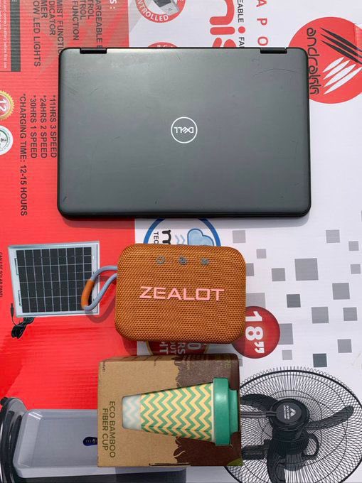Val_Gadget's tweet image. Remote jobs you should learn
-Admin Assistant
- E-Commerce Operations Manager
- Hub Operations Fellow (Data Science background)
- Social Media Manager
- Performance Creative Strategist.
Everyone must earn in USD this 2025!
Dell: 150,000
Dell : 420,000
