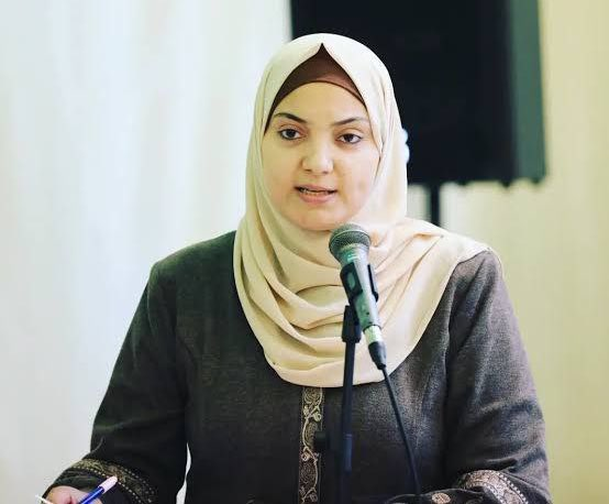 Almeqdad's tweet image. Pregnant journalist Walaa Al-Jaabari, her unborn baby, her husband, and their children were all killed in an Israeli airstrike that targeted their apartment in the Tel Al-Hawa neighborhood of #Gaza City.