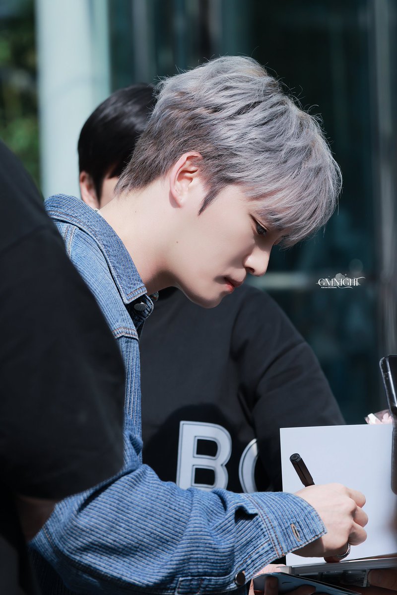 โ๐ค๊ตฟ๋ชจ๋์๐คโ (@gmnight_jj) on Twitter photo 250723 ์ปฌํฌ์ผ ํด๊ทผ๊ธธ
๋ฑํ์ด์ด๋ผ์ ํ๋น์ ์ฝํจ
<a href="/bornfreeonekiss/">kimjaejoong</a> ๐งโโ๏ธ
#๊น์ฌ์ค #KIMJAEJOONG #ใธใงใธใฅใณ #้ๅจไธญ 250723 ์ปฌํฌ์ผ ํด๊ทผ๊ธธ
๋ฑํ์ด์ด๋ผ์ ํ๋น์ ์ฝํจ
<a href="/bornfreeonekiss/">kimjaejoong</a> ๐งโโ๏ธ
#๊น์ฌ์ค #KIMJAEJOONG #ใธใงใธใฅใณ #้ๅจไธญ