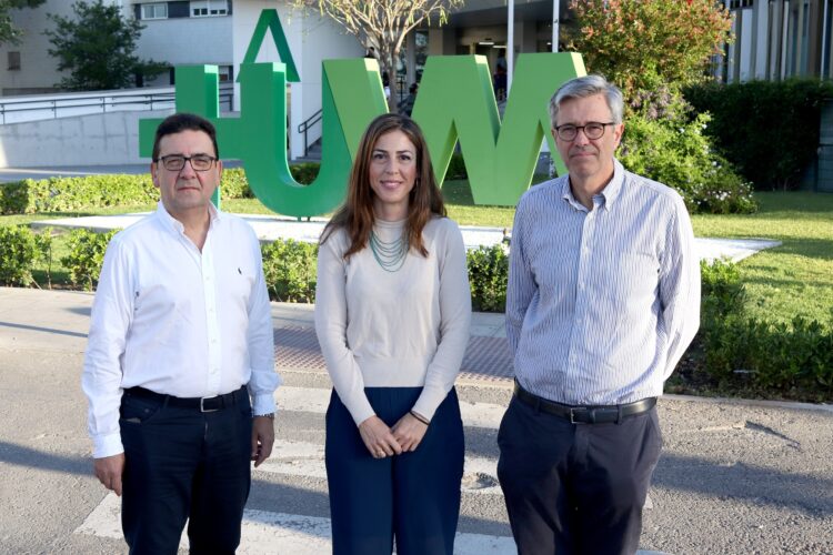Hospital Virgen Macarena (@huvmacarena) on Twitter photo 👁️🔬Profesionales del <a href="/HUVMacarena/">Hospital Virgen Macarena</a> investigan indicadores que puedan prever fracaso postquirúrgico en pacientes con #glaucoma
<a href="/OftalmoMacarena/">OftalmoMacarena</a> / #AnatomíaPatológica
hospitalmacarena.es/historico-noti… 👁️🔬Profesionales del <a href="/HUVMacarena/">Hospital Virgen Macarena</a> investigan indicadores que puedan prever fracaso postquirúrgico en pacientes con #glaucoma
<a href="/OftalmoMacarena/">OftalmoMacarena</a> / #AnatomíaPatológica
hospitalmacarena.es/historico-noti…