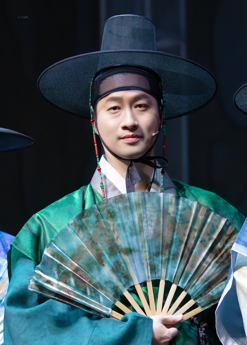 theday_of_pic's tweet image. 250722 뮤지컬 &amp;lt;등등곡&amp;gt; 그래이공 무대인사

김영운 #안재영