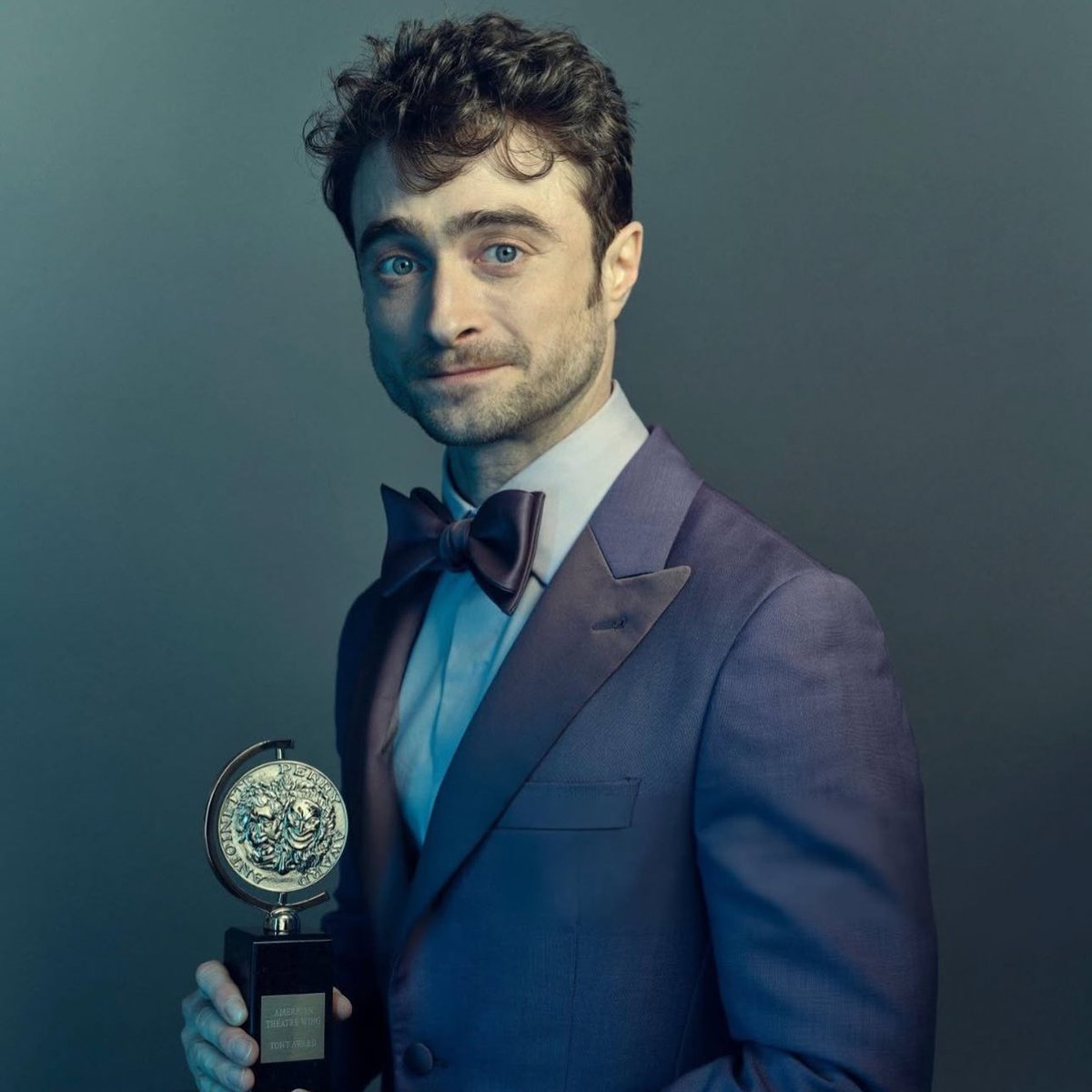 feytastiic's tweet image. He’s 36 now & was only 10 when he started acting. 🫶🏻 He’s the perfect example of how to have an unproblematic career 🩵