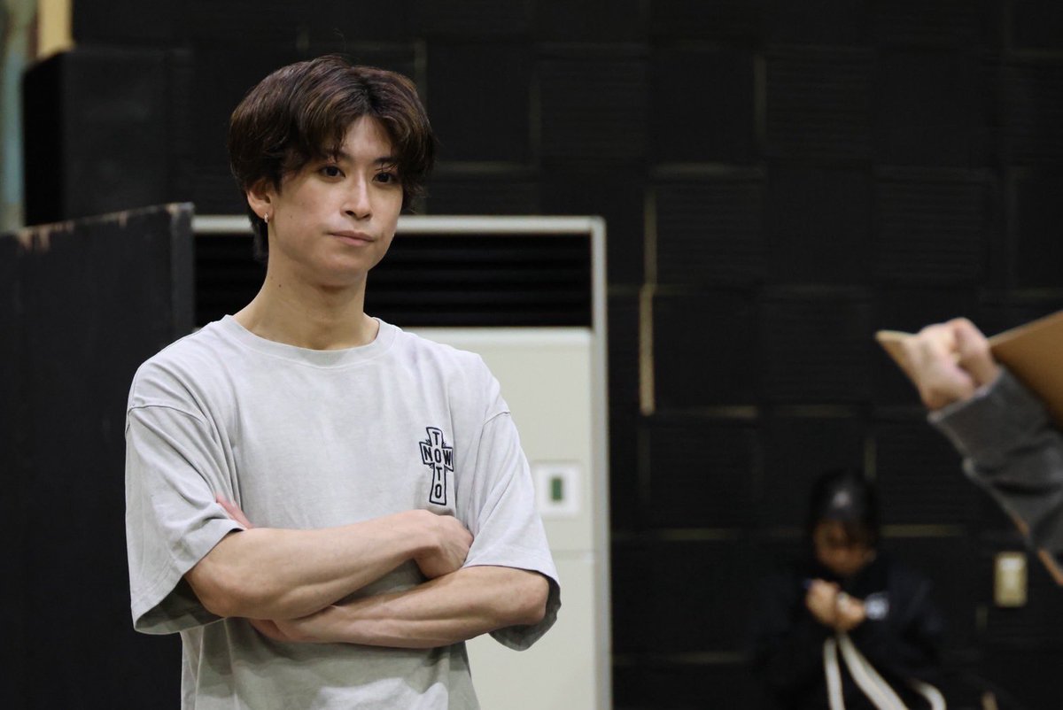 tmr_akzw's tweet image. 舞台「日本三國」
ガシガシ場当たりやっとります。
しっかり準備して劇場でお待ちしておりますよ!
稽古中のお写真いただいたんで
載せるで。