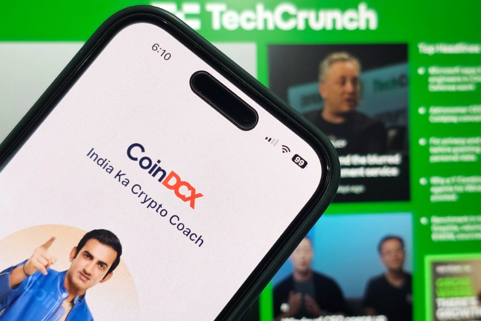 lbrooks_eddev's tweet photo. India's largest crypto exchange CoinDCX suffered a $44M hack-no customer funds affected. They're offering a bounty for help recovering stolen assets and catching the attackers. https://t.co/7ZfXbaGmU9 https://t.co/ovXdL4zVNO