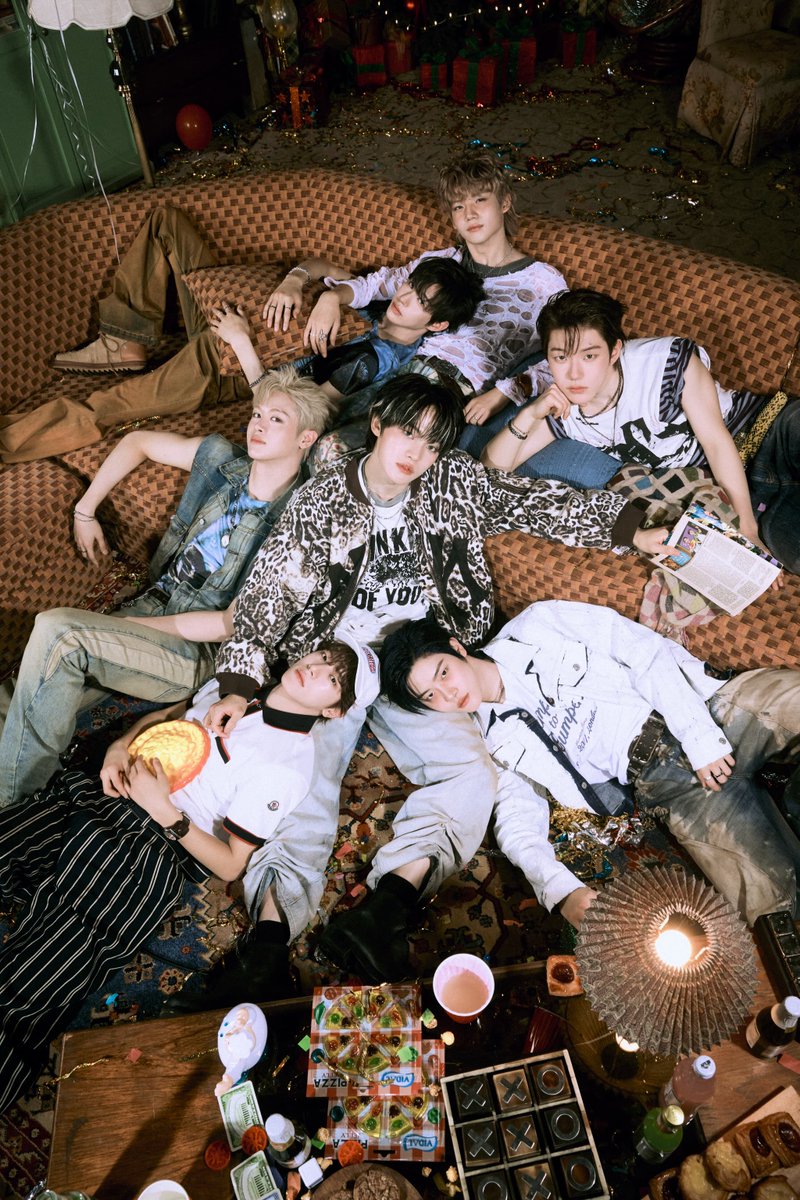 TOWER_KPop's tweet image. #CLOSEYOUREYES👁️💓
2ND MINI ALBUM『#Snowy_Summer』
発売記念特典会の開催が決定🎉🎉
タワレコでも対象商品を販売します🙌
#CLOSER の皆様はコチラからチェック👇✨
blog.livedoor.jp/towerrecords_k…
#클로즈유어아이즈
#클유아
#CYE
#クルユア
@closeyoureyes_7
@CYE_JPOFFICIAL