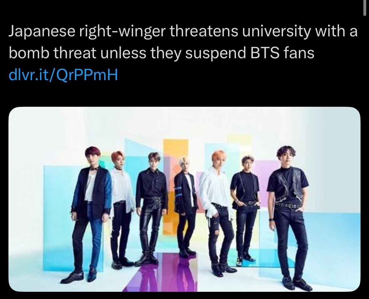 vjoonsuga's tweet photo. “other fans don’t go as far as armys”.. right. https://t.co/bOHaXbSRcG
