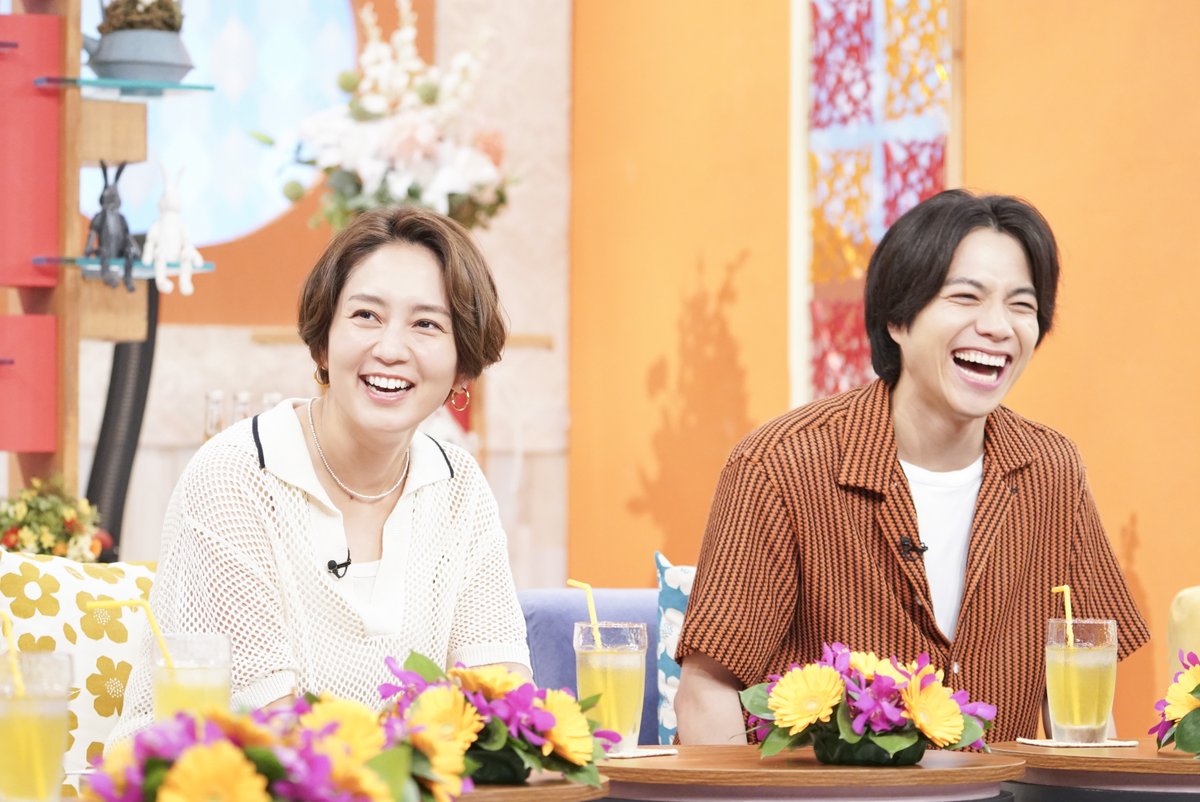 kantele's tweet image. 今日お昼1時59分は
『モモコのOH!ソレ!み~よ!』🍑✨
ゲストは料理コーナーでもおなじみの
料理家・和田明日香さん🍅
和田さんが街ゆく人の料理のお悩みをズバッと解決💫
義理の母・平野レミさんのぶっとび料理伝説も🤣
さらに兵動さん&重岡さんが夏におススメな絶品レシピに挑戦😆
お楽しみに💗