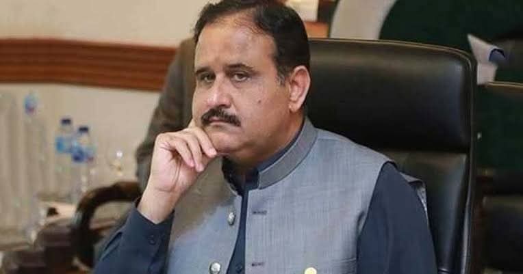 یہ وہ "محب وطن" شہری ہے۔۔۔
جو 9 مئی والے دن دنگے فساد کرنے کی بجائے، اپنے گھر تونسہ شریف میں بجلی کا کنکشن لگوا رہا تھا۔

اچھا ویسے 9 مئی مقدمے میں یوتھڑوں کو سزائیں ہوتے دیکھ کر اس "میسنے" پر رشک آتا ہے۔۔۔