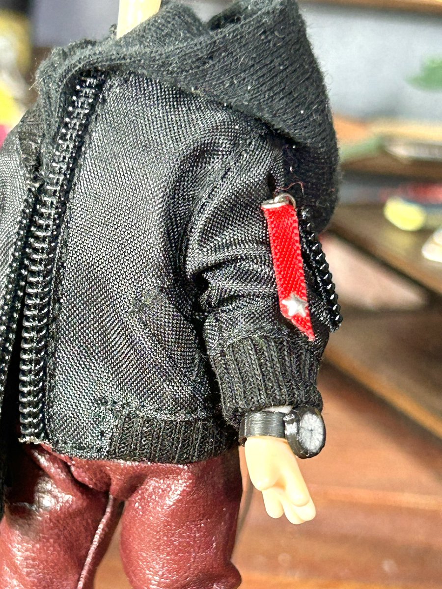 腕時計できました
17日に持っていきます