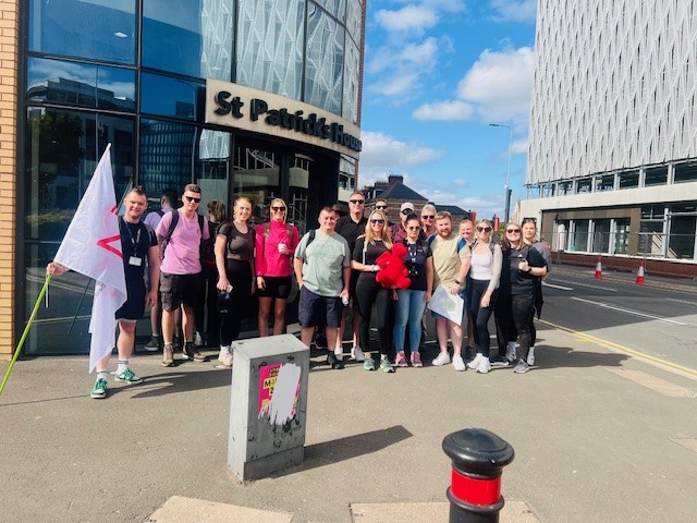 NetworkRailWAL's tweet image. 🚶‍♀️🚴‍♂️ This #SamaritansAwarenessDay, #NetworkRail Wales&amp;amp;Borders teams take on Welshpool-Meiford as part of our 250mile #DepotToDepot challenge for @samaritans 

🙏 Please show your support: tinyurl.com/NRWBDepot2Depot

🎧 Hear Paul Stanford's story: tinyurl.com/Headshunt