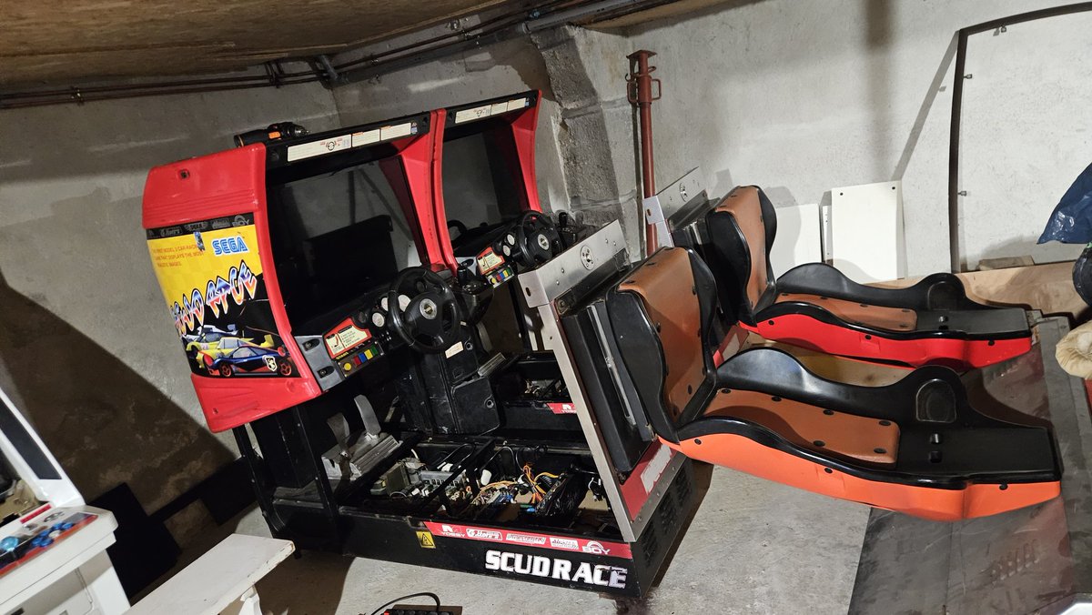 #Sega Scud Race Rebirth setup with M3 Mega Adapter from Tibal.
arcade-projects.com/threads/mega-a…