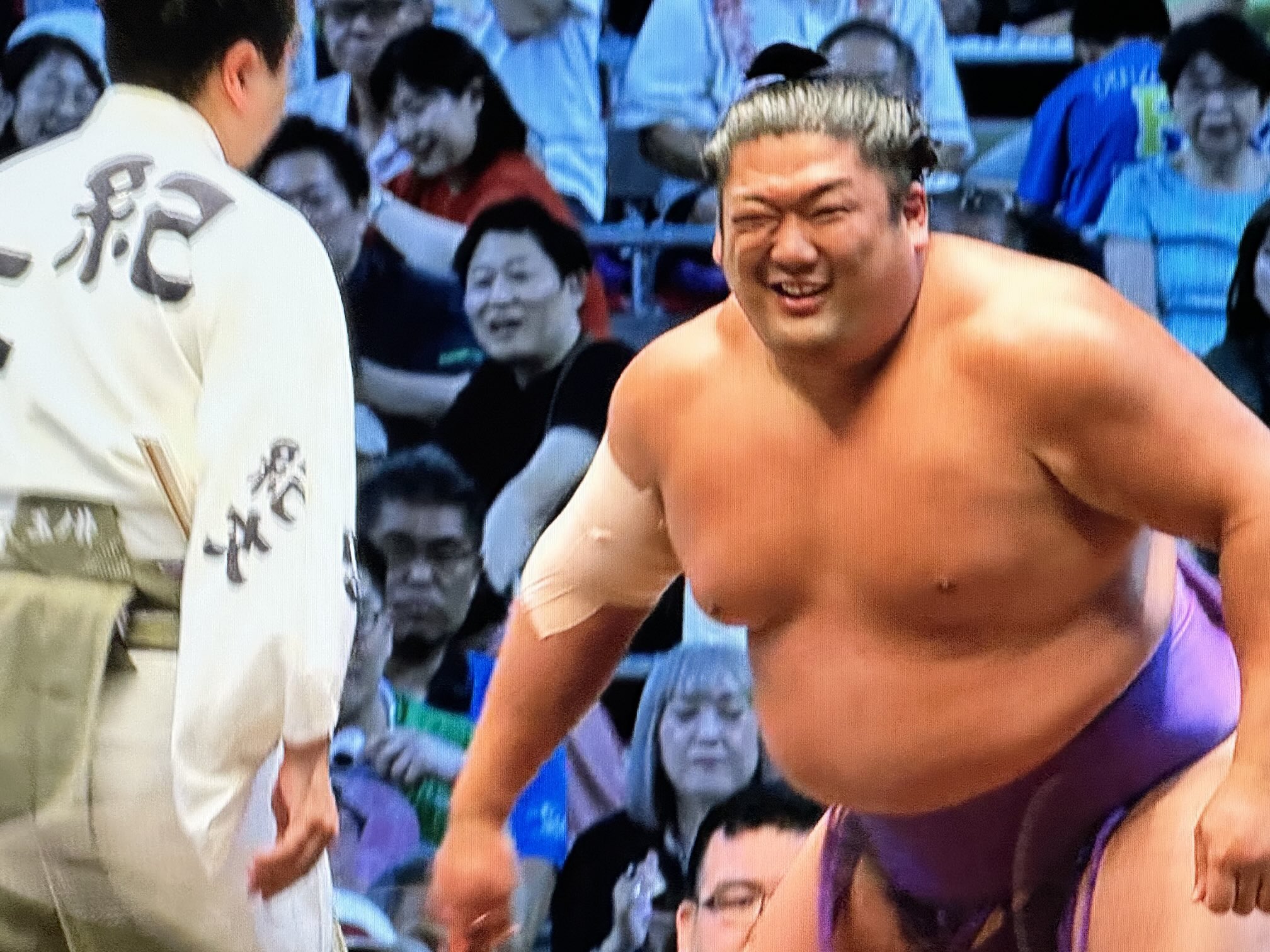 ひ〜ちゃん7です。尊富士 2点 大相撲 阿武剋ー尊富士＜令和7年名古屋場所・11日目＞SUMO - YouTube