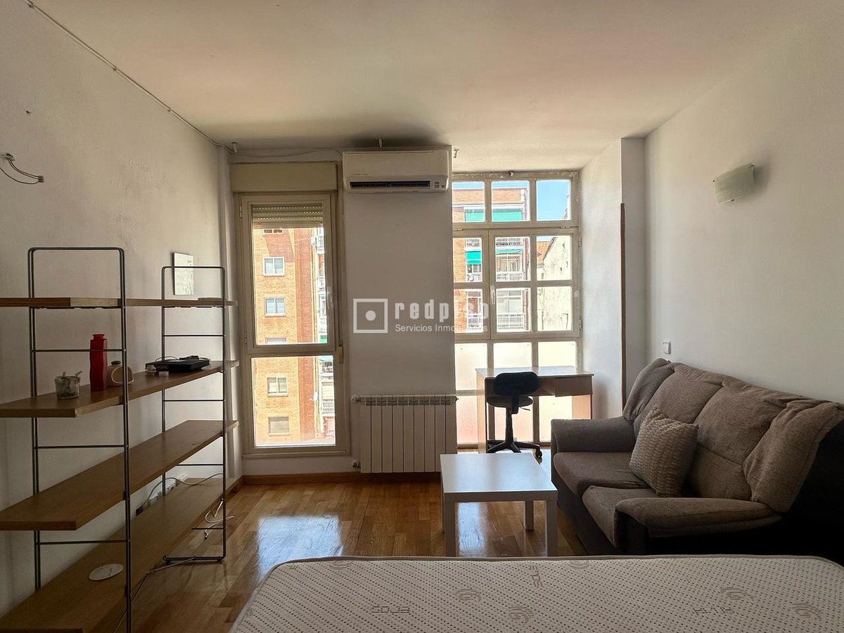 redpiso.es/inmueble/estud… - Estudio en alquiler en CALLE MAZARREDO, Imperial, Arganzuela, Madrid, Madrid