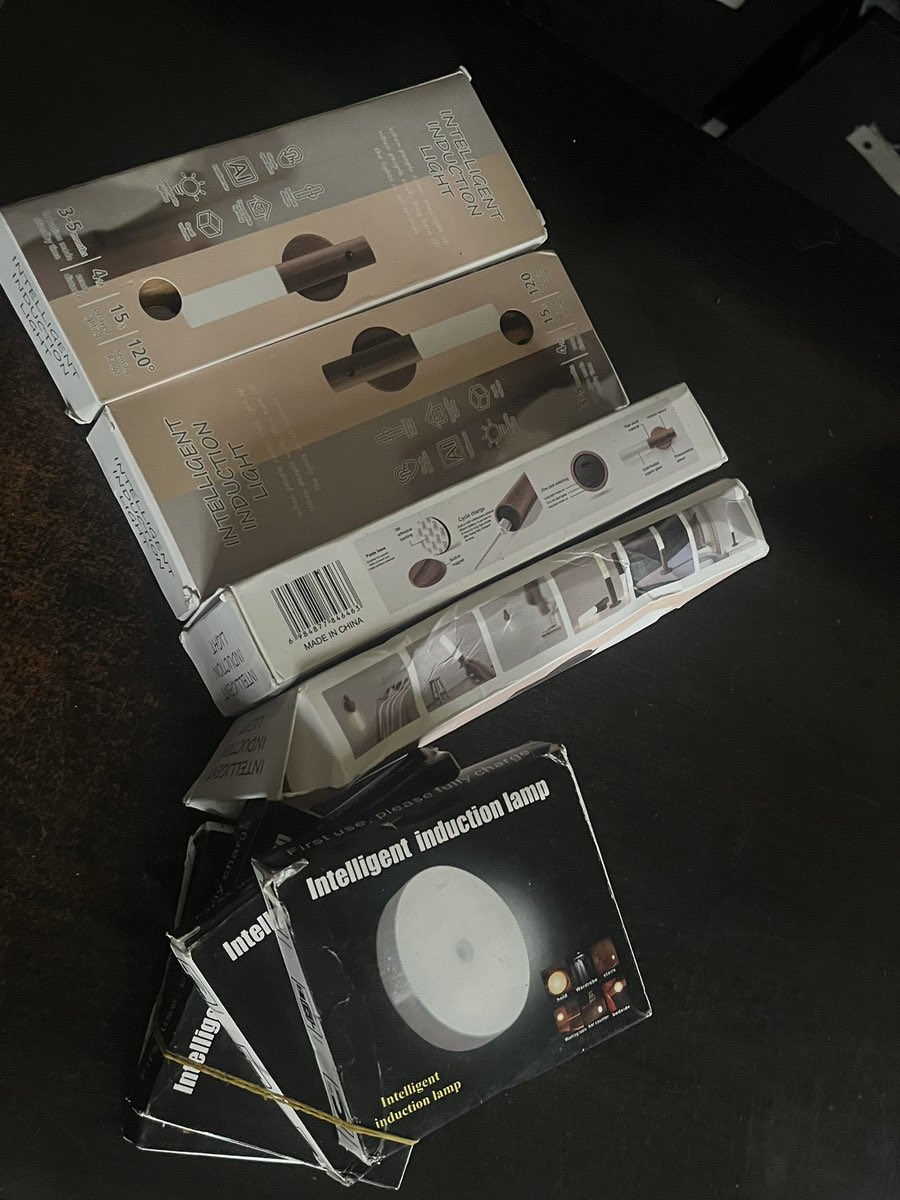 Val_Gadget's tweet image. Customer cart 🛒
4 moon light
4 sensor light
1 Astro light
1 table lamp
1 table clock
1 projector
🏷200;000