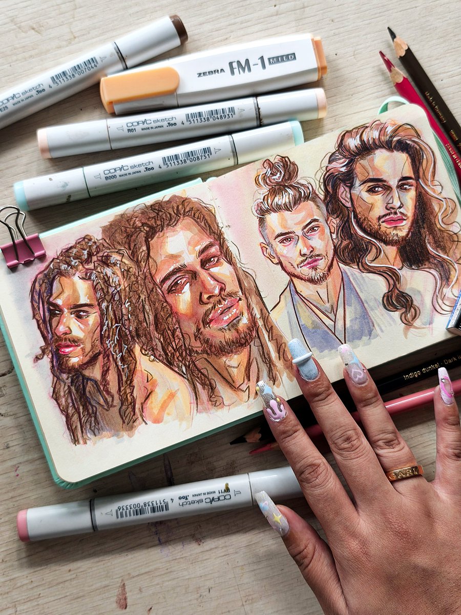 blazingsaza's tweet photo. Full spread ✨
#sketchbook #doodle #prettymen #portrait #copic #fabercastell #traditionalart #blazingsazadraws https://t.co/1mt1m1giJ0