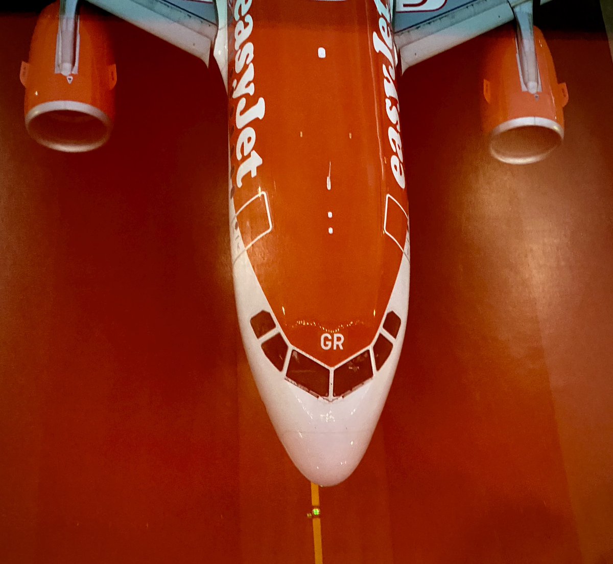BlickyIan's tweet image. Airbus or Boeing ? I'd take an A320 over a B737 any day - and I've flown neither 🤣 seriously I think the A320 must go down as one of the best airliners ever made @easyJet @easyJetholidays