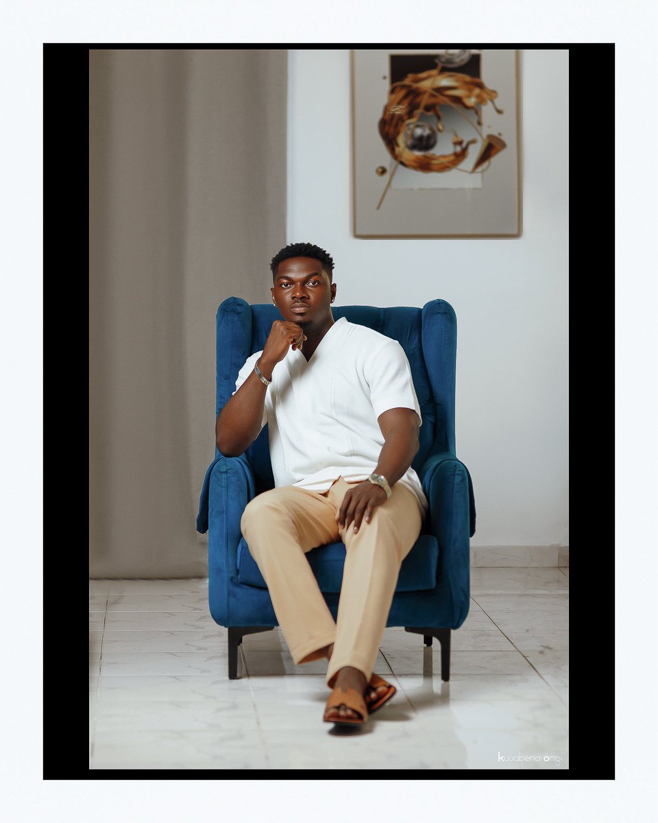 OhenebaMi's tweet image. Good morning 🌞
Today is another beautiful chance to grow, to try again, and to move one step closer to the life you dream of. Don’t let fear or doubt slow you down. Stay focused, stay grateful, and keep showing up. The best is yet to come. 💫✨