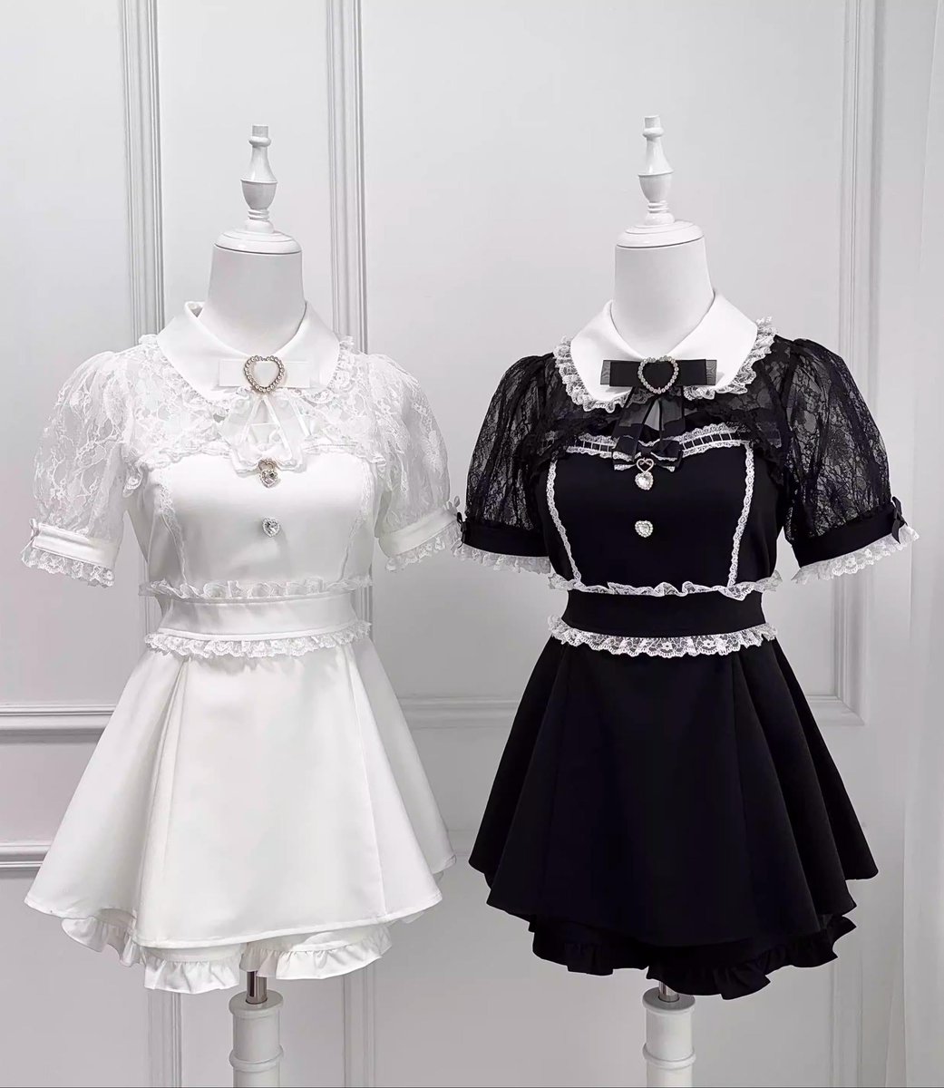honeywardrobe07's tweet image. &lt;New In&gt;
Romance meets playfulness in lace &amp; rhinestones ✨ This Jirai Kei set is sweet with just the right amount of edge. Who else adores details that shine? 💎
Shop now: honeywardrobe.com/products/jirai…
#HoneyWardrobe #JiraiKei #LaceDress #FashionInspo