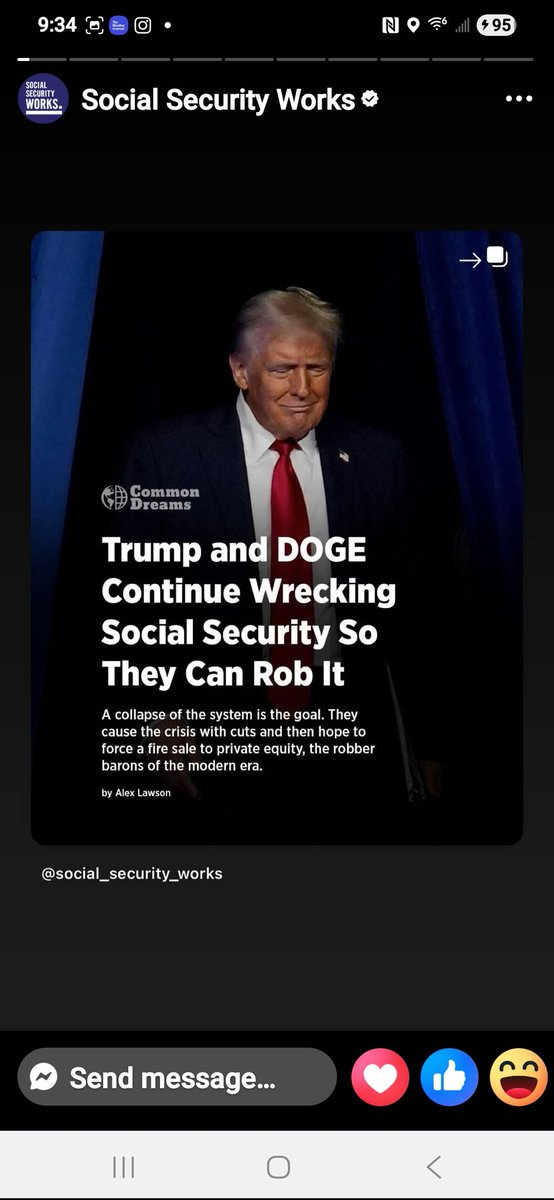 PamBaker1414's tweet image. I hope all Americans are paying attention to what Dishonest Trump is up too!