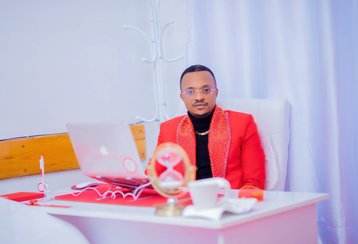 Faysal Company tweet media