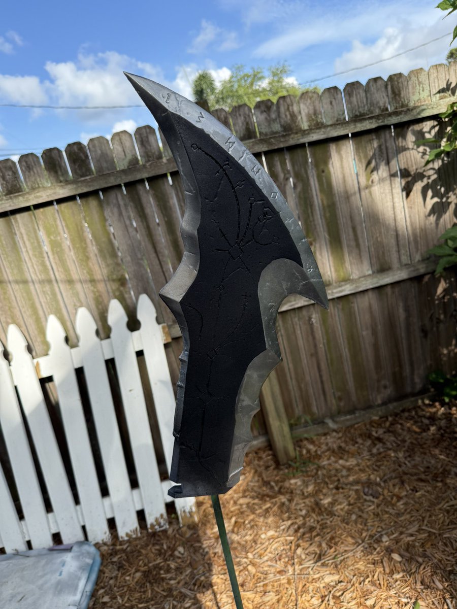 knightalorian's tweet image. This just keeps getting more and more ridiculous