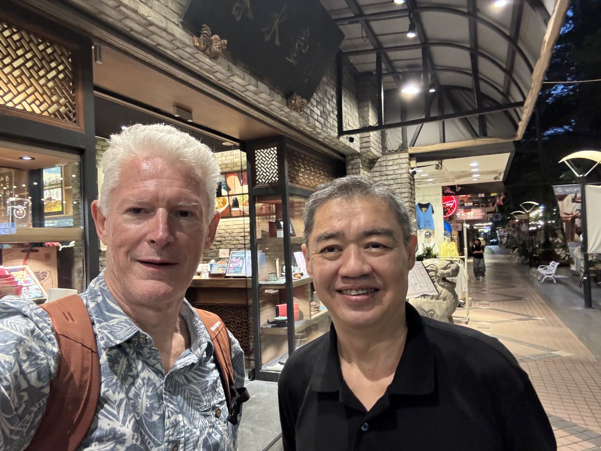 Ian Williams (@ianwill) on Twitter photo Wonderful to catch up with <a href="/wuerkaixi/">吾爾開希 Wu'er Kaixi</a> in Taichung, Taiwan. The exiled Chinese dissident and former Tiananmen Square student leader is an inspiration for those fighting for human rights in #china Wonderful to catch up with <a href="/wuerkaixi/">吾爾開希 Wu'er Kaixi</a> in Taichung, Taiwan. The exiled Chinese dissident and former Tiananmen Square student leader is an inspiration for those fighting for human rights in #china