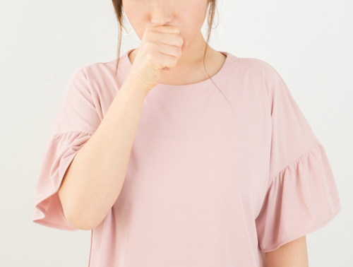 alluxeweb's tweet image. ❤️夏風邪が治らない…それって咳ぜんそくかも?❤️
暑くてまいっている🥵今年の夏。「もう外に出たくない」と思ってしまいます。でも、電車の中で「コンコン😷」と咳をしている人もいたりして。
実はそれ、風邪じゃないかもしれませんよ。
alluxeweb.com/post/7695/
#アレルギー #不調