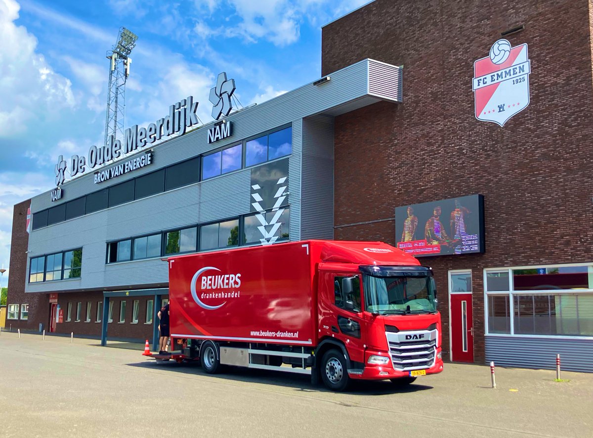 Beukers (Erica) &amp; Beukers (Volendam) zijn binnen bij FC Emmen.