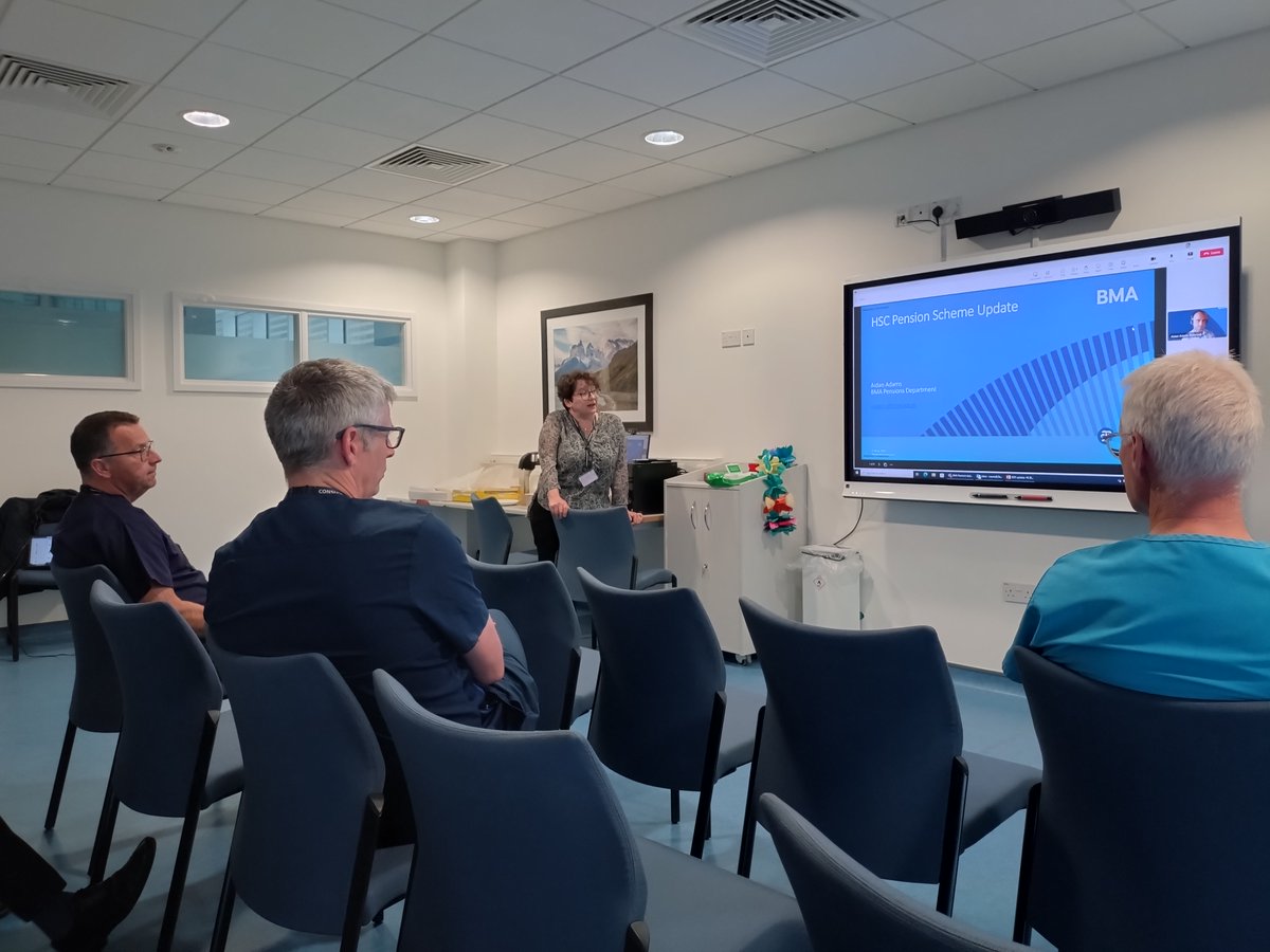 BMA_NI's tweet image. Lagan Valley Hospital lunchtime event for Consultant and SAS Doctors
Pensions Update: an Overview of the Pensions Landscape and the Impact of the McCloud Remedy
📅 Thurs 26th June
⏰ 12.30–1.30pm
🏥 Board Room
Register: brnw.ch/21wUmvW